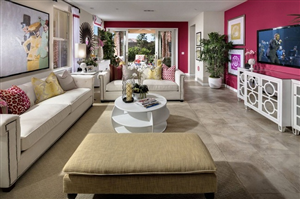 Trang trí màu hồng cho phòng khách đẹp tinh tế